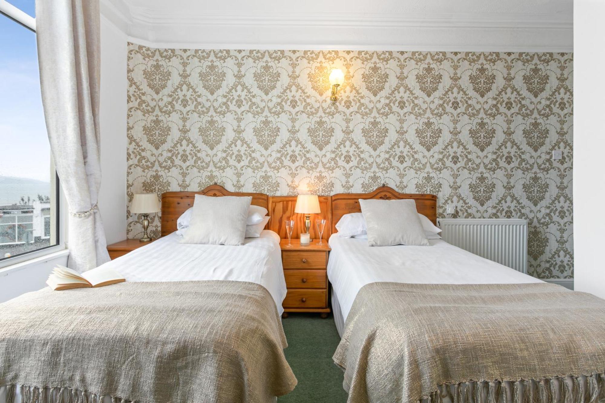 Seaways Hotel Paignton Dış mekan fotoğraf